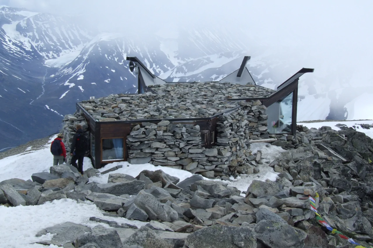 knut voles cabin Galdhøpiggen